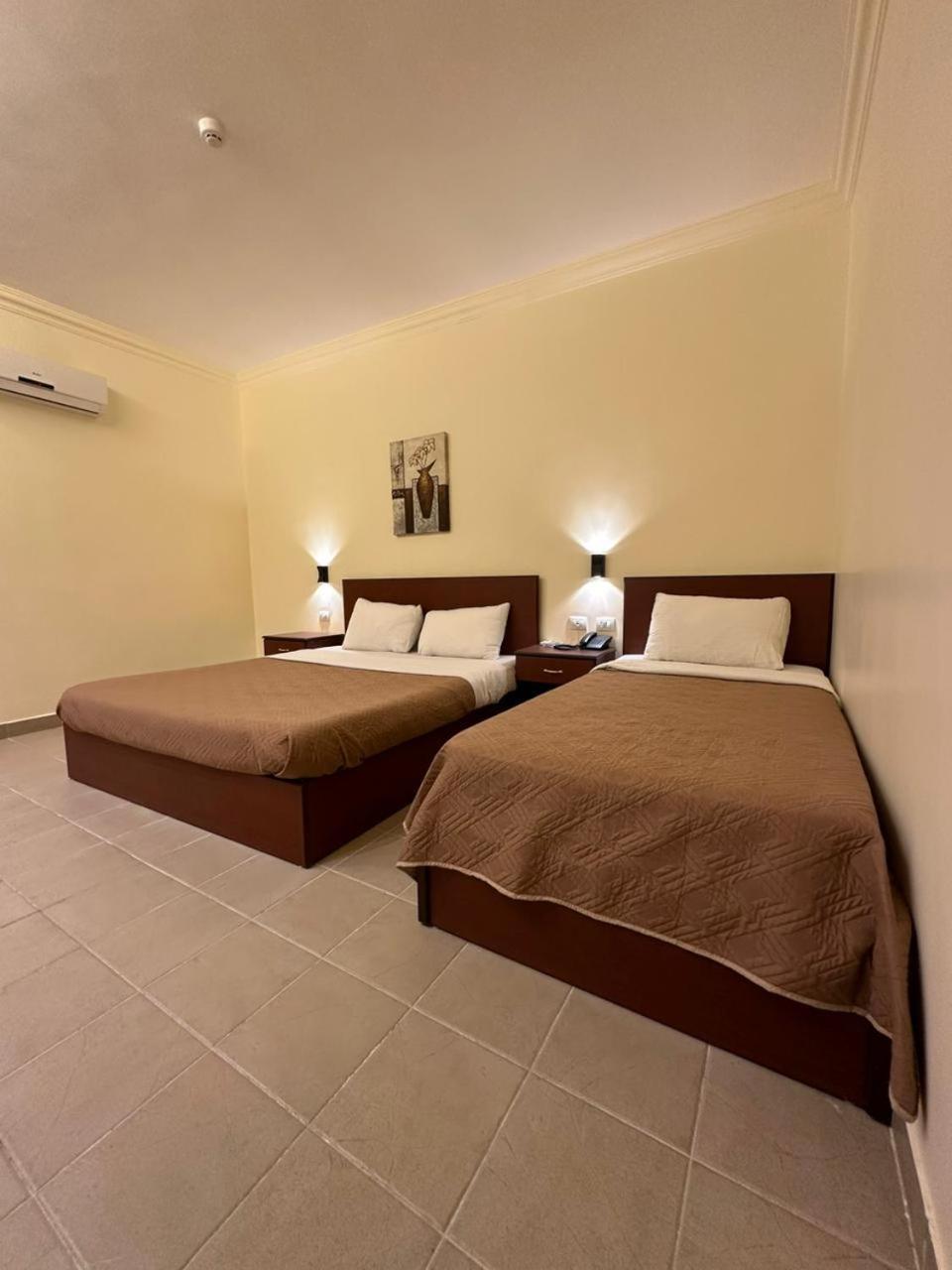 Rumman Hotel Μάνταμπα Εξωτερικό φωτογραφία
